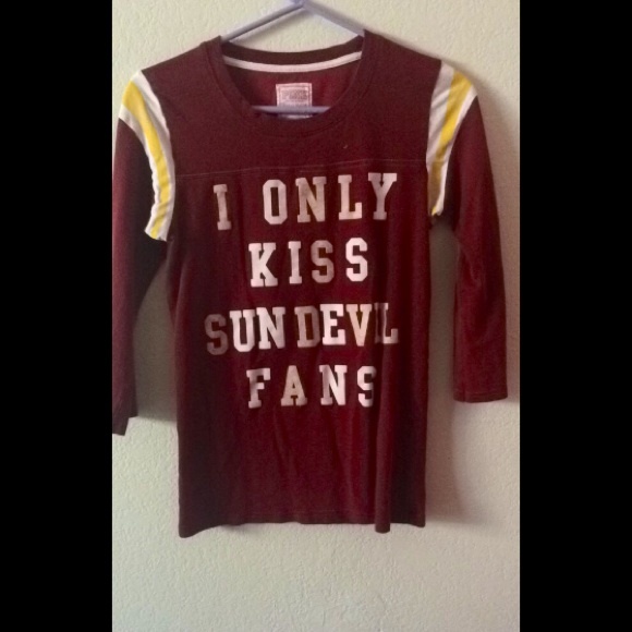 Mid sleeve shirt