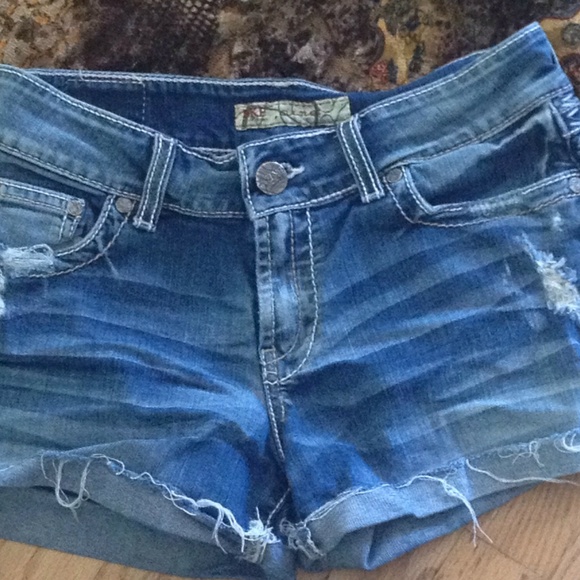 Sold! - Picture 2 of 4