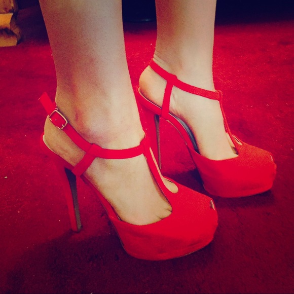 ❗️Sexy Red Pumps❗️|NWT|
