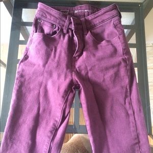 Urban outfitters levi maroon high wasted jeans