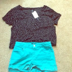 NWT H&M grey&black cheetah print T-Shirt!FREE W/..
