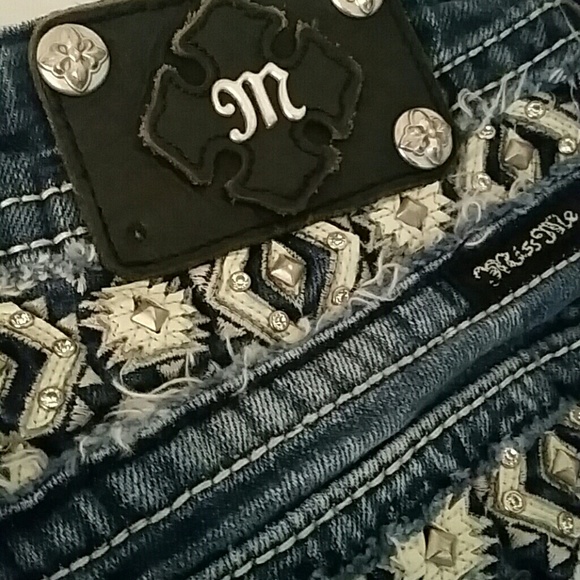 🚫SOLD🚫Miss Me Bootcut Jeans - Picture 2 of 4