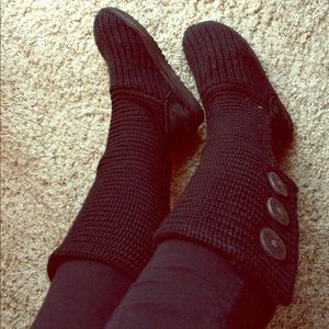 Black ugg button boot