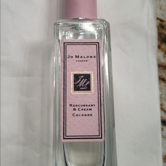 Jo Malone Redcurrant & Creme cologne perfume.