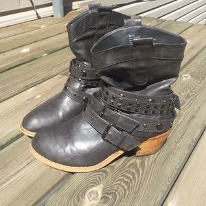 Gray heeled boots