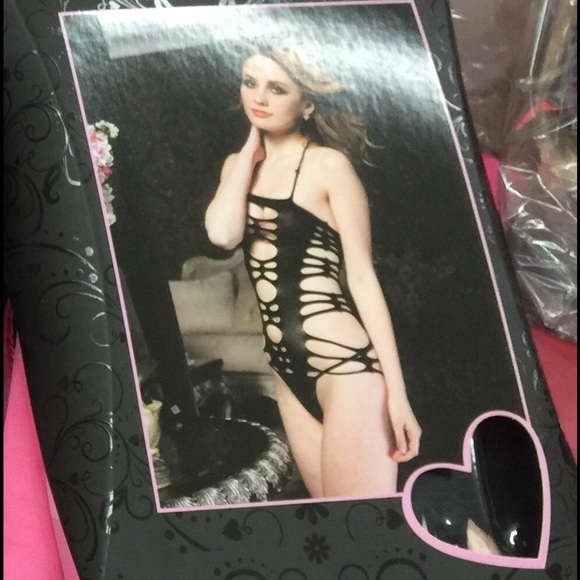 Fishnet Body Stocking. - Picture 3 of 3