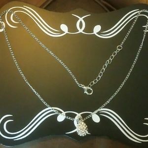 Tear drop gem pendent necklace