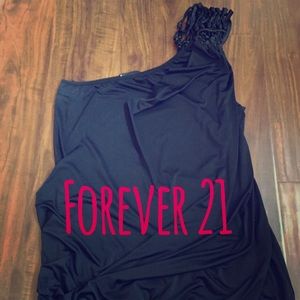 Black one shoulder top - L