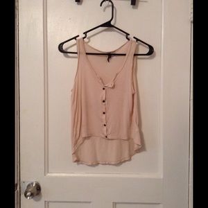 ❤️traded❤️ H and M high low creme tank!