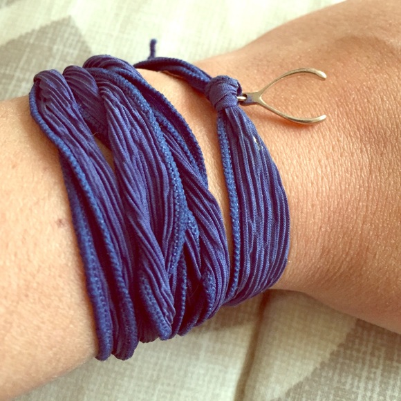 Wrap wishbone bracelet