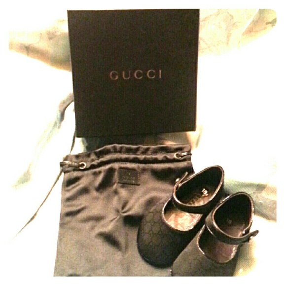Gucci New Authentic Black Baby Shoes new w/box