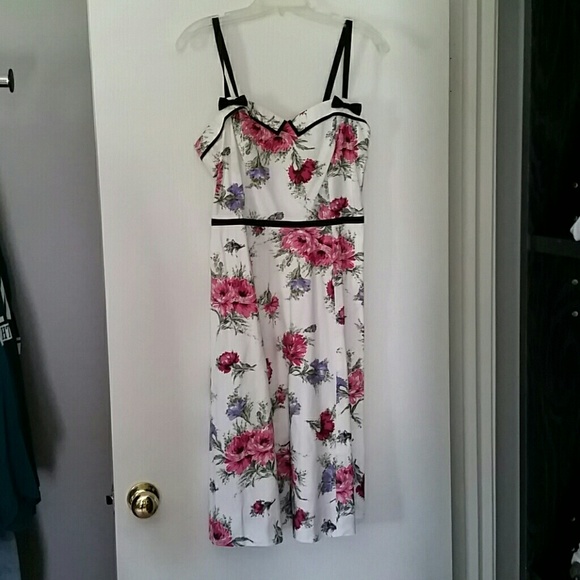 Cute dress size 6 Context
