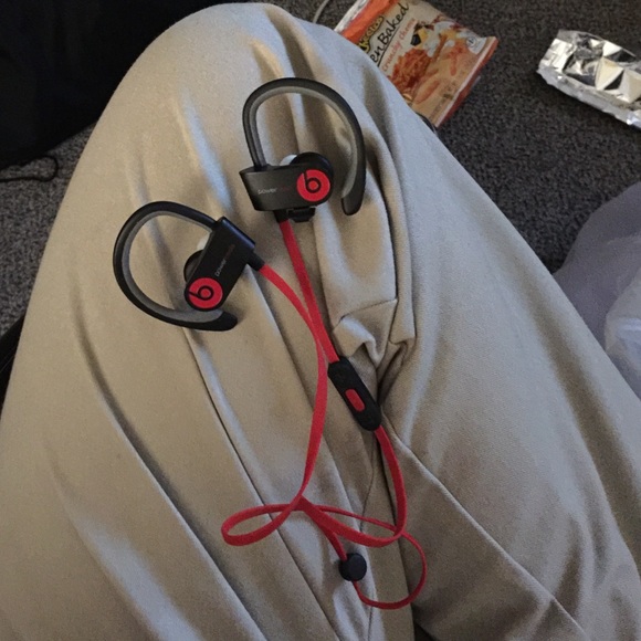 Wireless beats earbuds