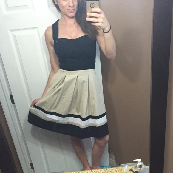 Never been worn White House Black Market dress