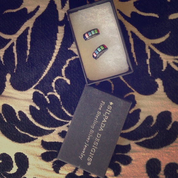 Silpada earrings