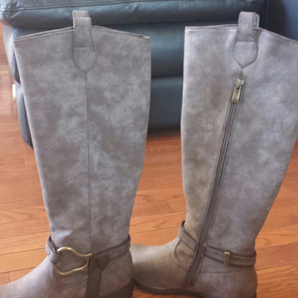 Women's boots