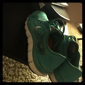 Nike free runs 5.0 teal and Orange