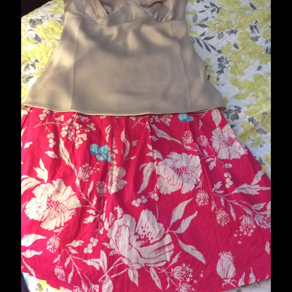 Hot pink and tan floral Skirt🎀