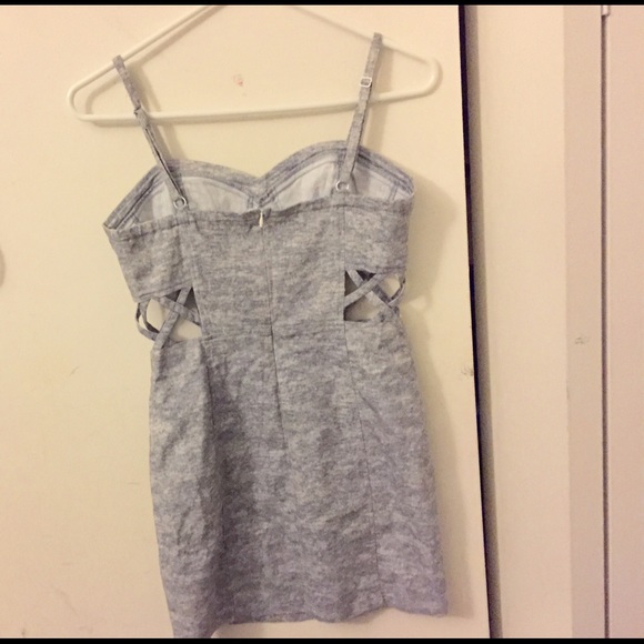 Dress - Picture 2 of 2