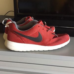 Nike RosheRun