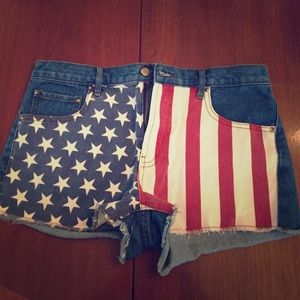 Forever 21 American flag shorts