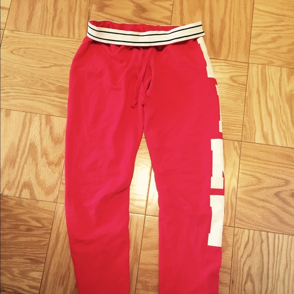 Victoria's Secret Pink sweatpants:)
