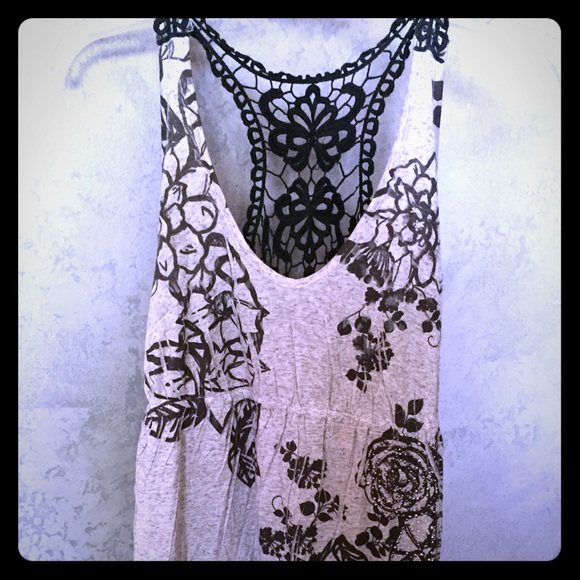 Floral design flowing shirt