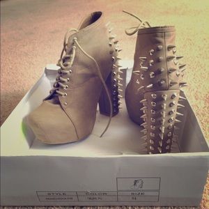 Vintage Spiked Heels, size 5 1/2 Francheska