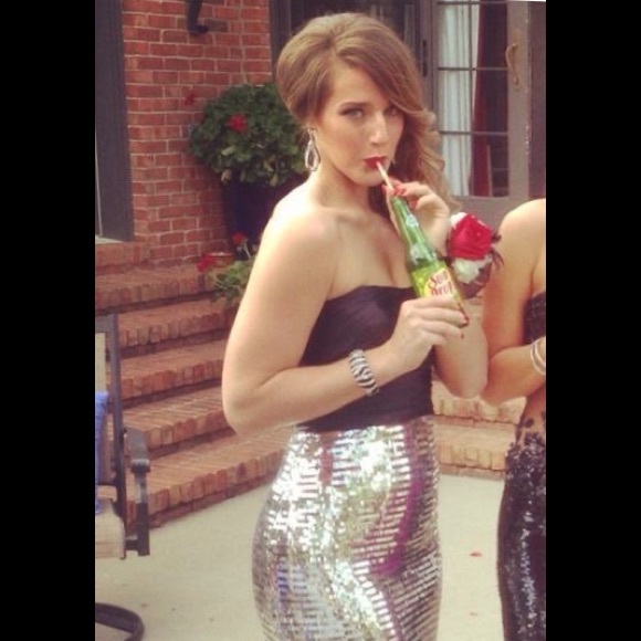 Dresses & Skirts - Prom dress