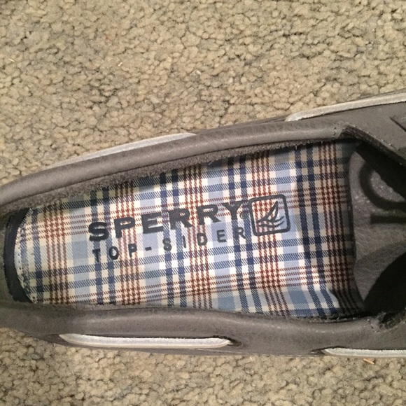 Sperry authentic men’s boat shoes. NWOT! - Picture 2 of 3
