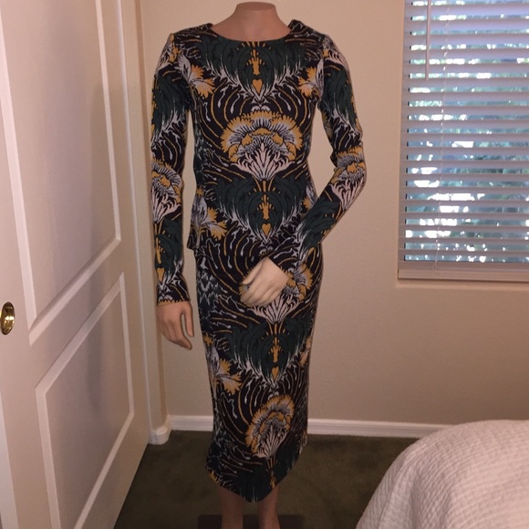 Suno Skirt/Sweater set Size 6