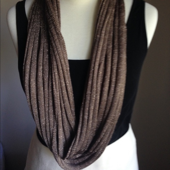 Infinity Scarf - Picture 3 of 4