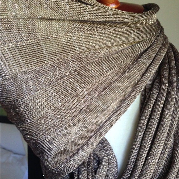 Infinity Scarf - Picture 4 of 4