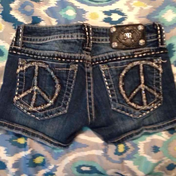 Miss me shorts size 25