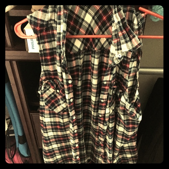 Red/white/blue flannel tank