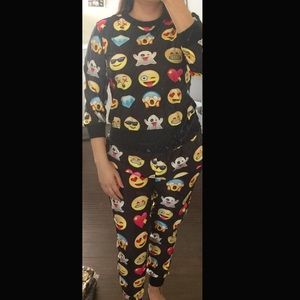 Emoji set jogger😍