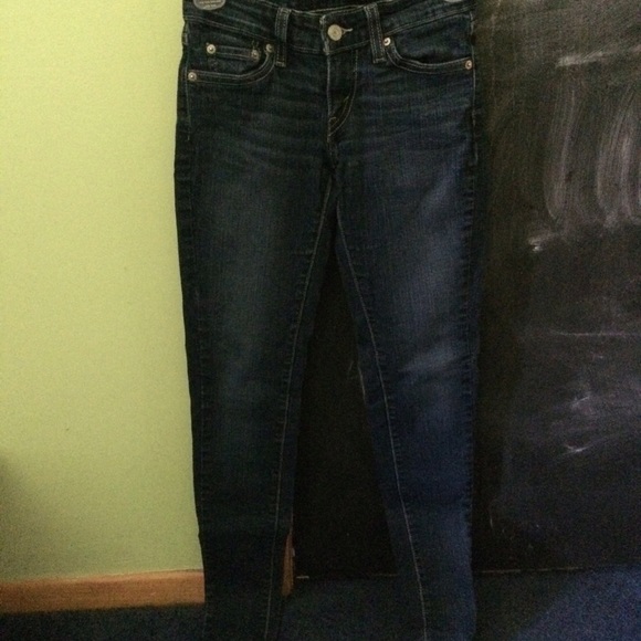 Levi jeans!!