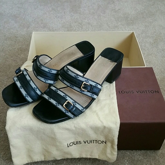 Louis Vuitton mini lin mongram canvas shoes - Picture 1 of 4