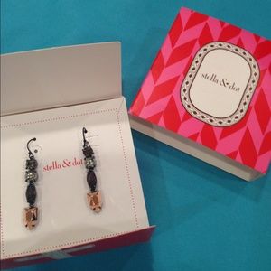 Stella&Dot Kahlo Linear Earrings
