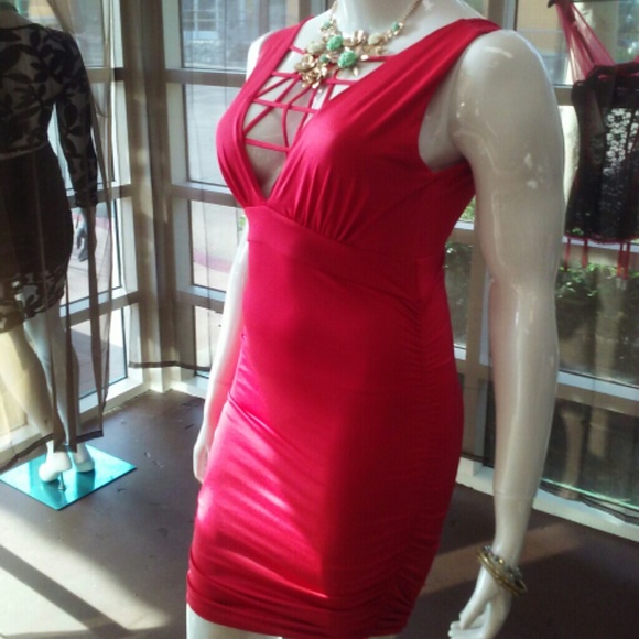 Red Cage Bodycon Plus Size