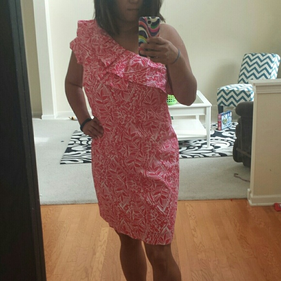 🎀Sold🎀 Lilly Pulitzer - Picture 3 of 3