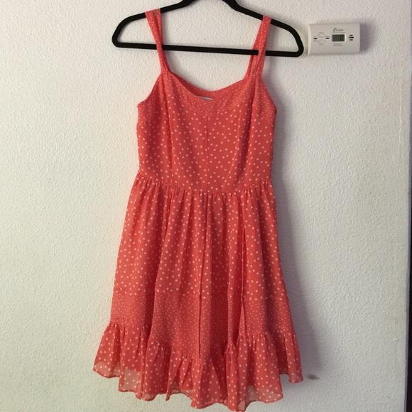 Dresses & Skirts - Lauren Conrad dress size 4