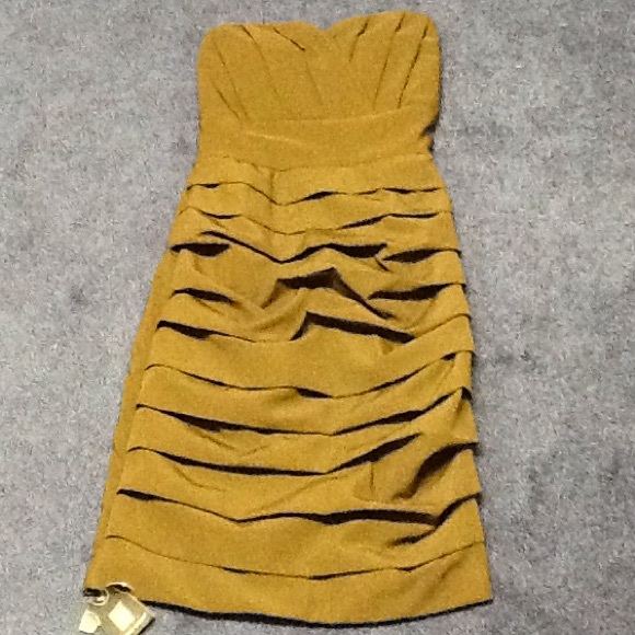 Strapless dress