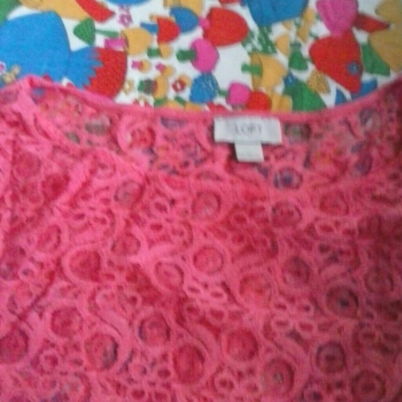 Floral pattern three quarter sleeve - Picture 3 of 3