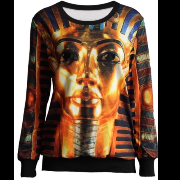 Sweater😍 - Picture 2 of 2