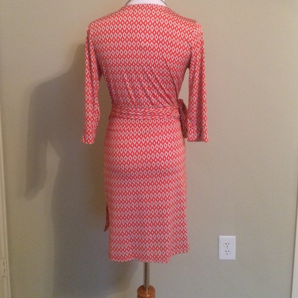 Sexy wrap dress, NWT - Picture 3 of 3