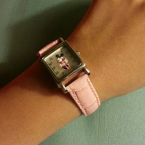 Minnie mouse pink leather watch