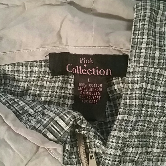 Shorts - Picture 2 of 3