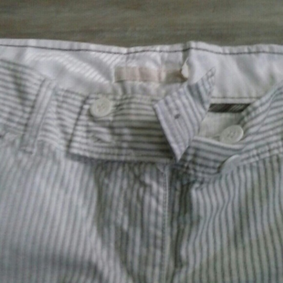 Old Navy pants - Picture 2 of 3