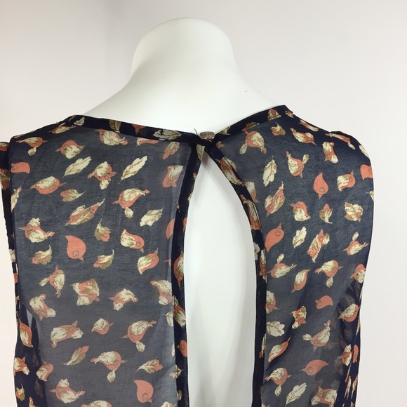 Nordstrom Tops - Birds and Leaves Open Back Sleeveless Top with Bow Nordstrom Tops - Birds and Leaves Open Back Sleeveless Top with Bow